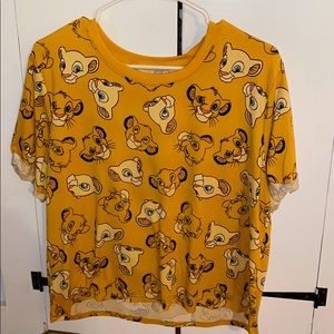 disney’s the lion king cropped tshirt